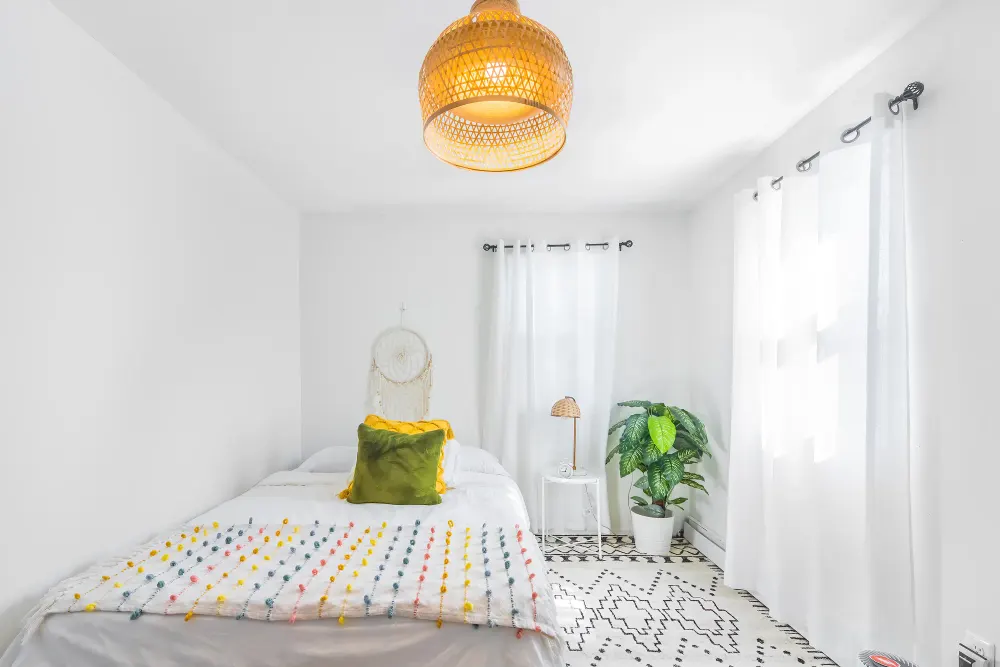 How to Photograph a Short Term Rental. An OpenDoors360 real estate photography guide.